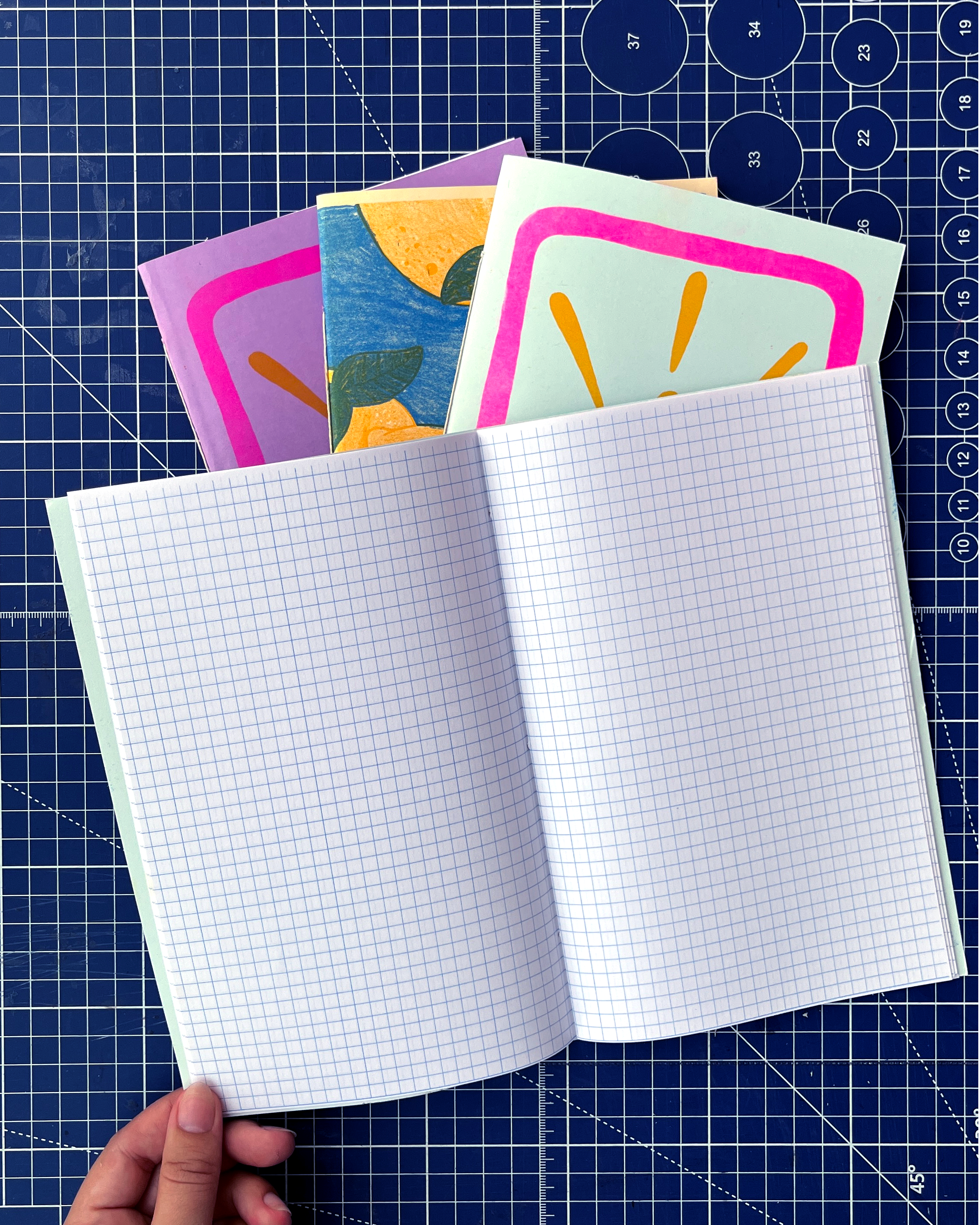 Notebook_grid.png