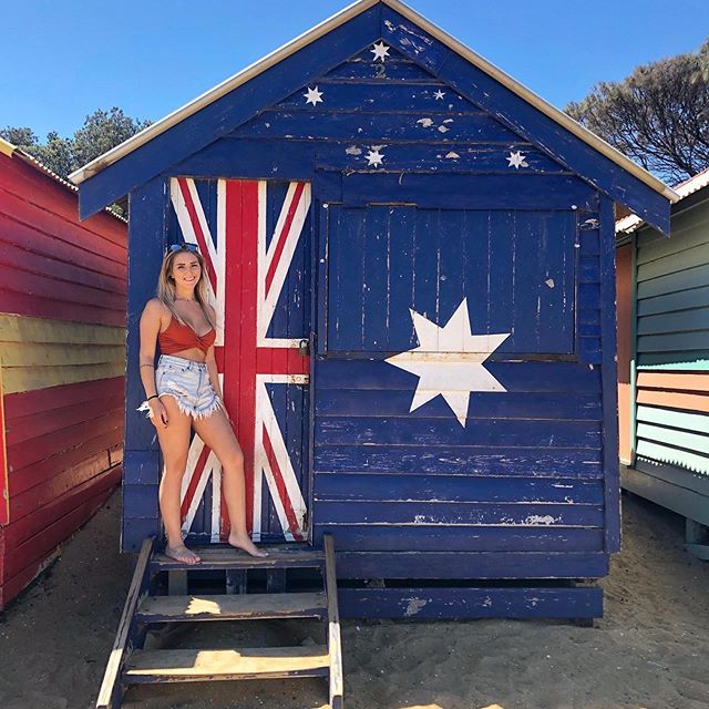 #TestimonioBoomerang Cuando decidí viajar a Australia 🇦🇺, nunca imaginé que sería una de las cosas más increíbles que llegaría a hacer. Sin lugar a dudas sigue siendo la experiencia más enriquecedora que he tenido. He estado en lugares en los que nunca pensé estar, he conocido personas de todas partes del mundo 👬👭👫 y he hecho verdaderos amigos de diferentes países, así mismo he aprendido un poco de muchas culturas y después de un tiempo, he descubierto que viajar se trata de encontrar aquellas cosas de las que nunca pensaste que estuvieras buscando💛. Definitivamente diría que cualquier aventurero debería de tener esta memorable experiencia. 🇦🇺❤️✈️ Vanessa, Brazil 🇧🇷 .
.
.
.
.
.
.
.
.
#BoomerangStudyAbroad #Australia #EstudiaEnAustralia