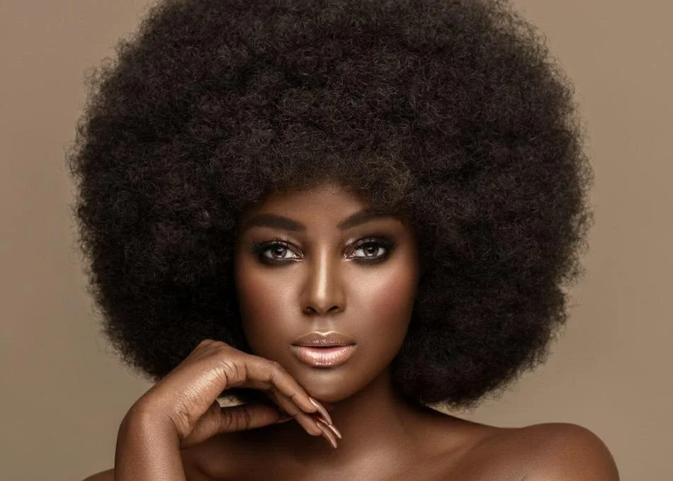 Amara La Negra
