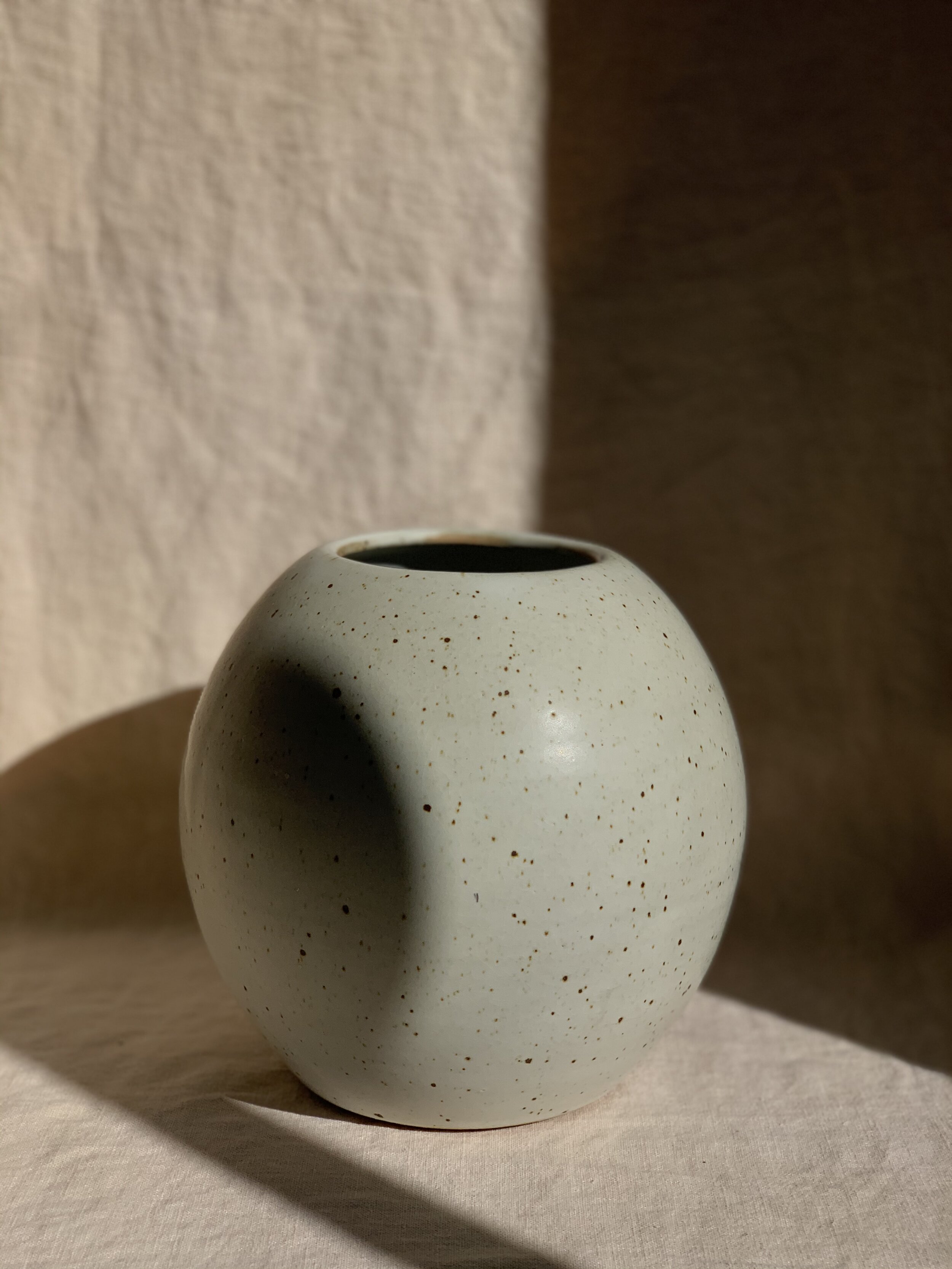 Big Moon Vase