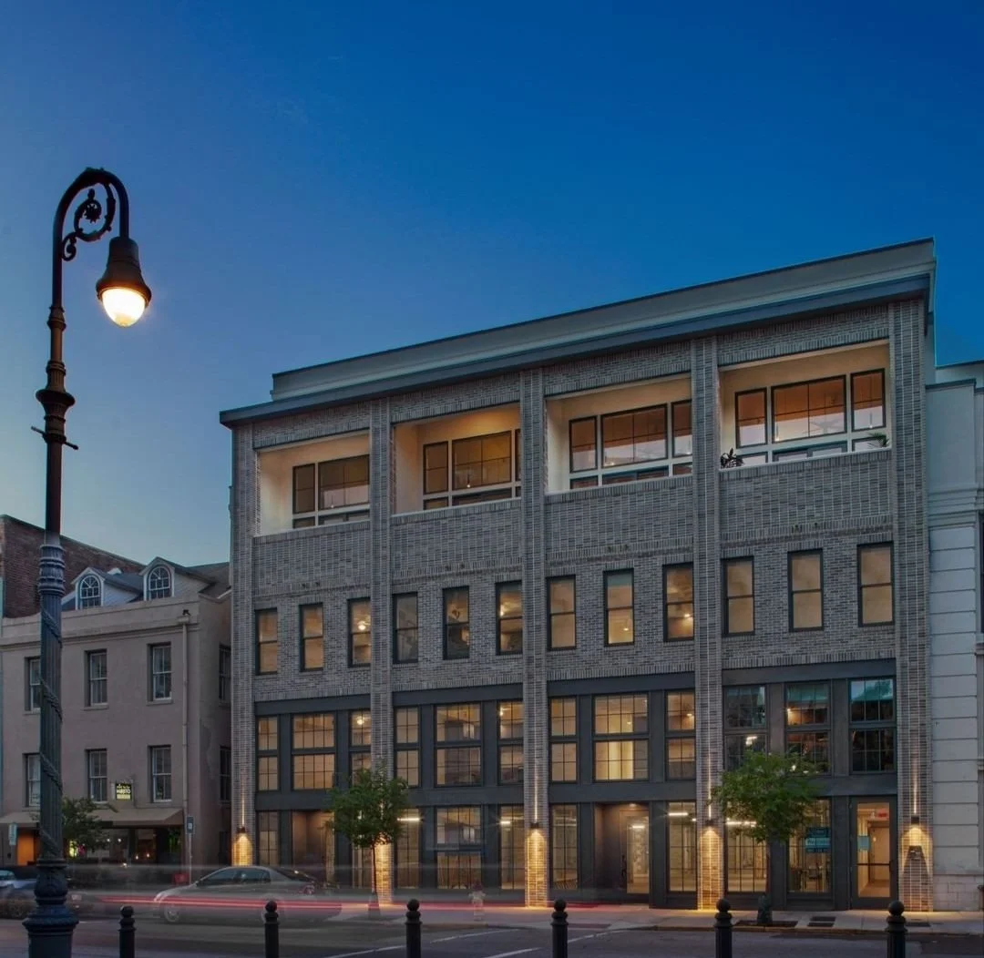 FRONT (SOUTH) ENTRY VIEW