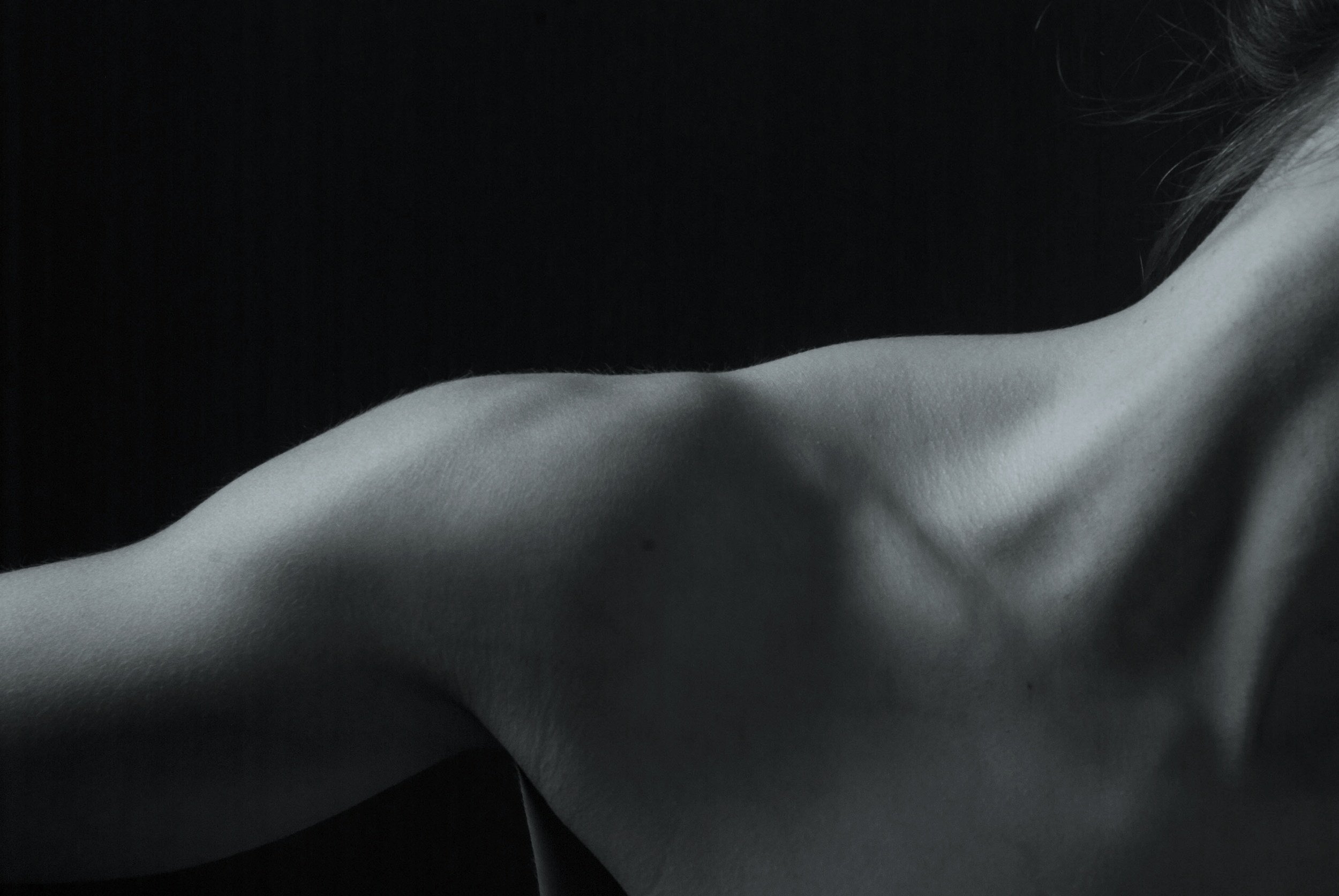 Summer Skin & Gut Connection: Acne, Eczema, and Rashes