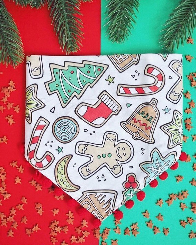 Christmas Sugar Cookies 🎅 Available as a Bandana or Pet Tee 🦊