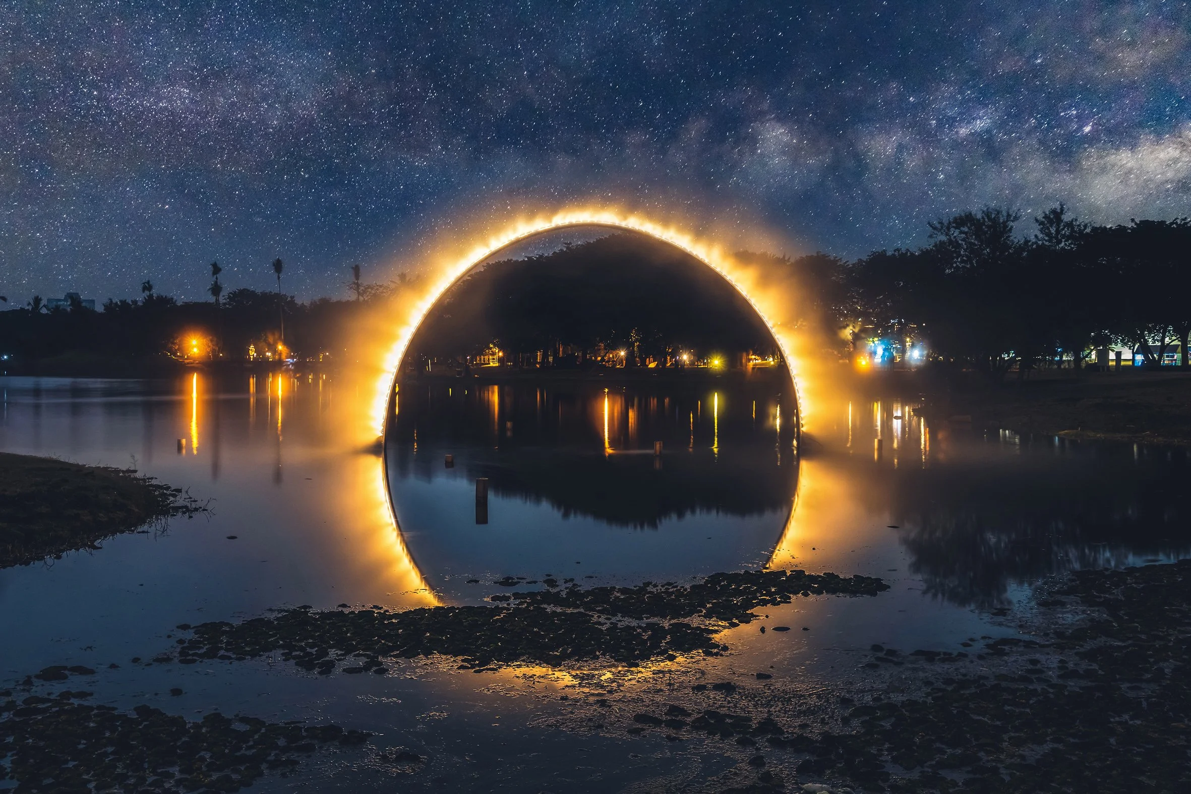 by Raymond Lan.jpg