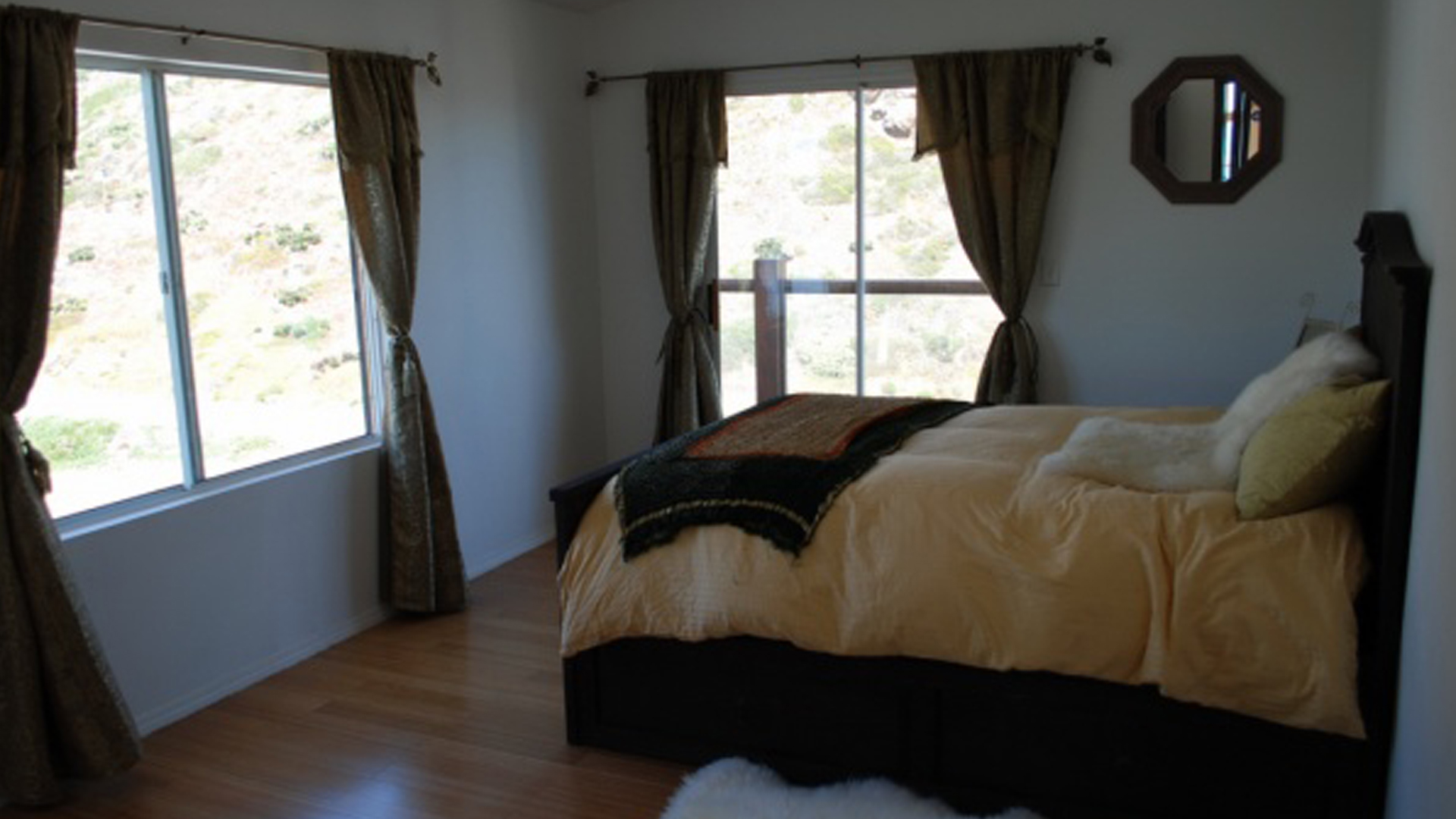 venus room.jpg