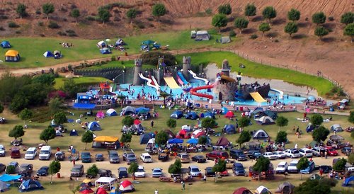 Las_Canadas_-_amusement_area_t500x274.jpg