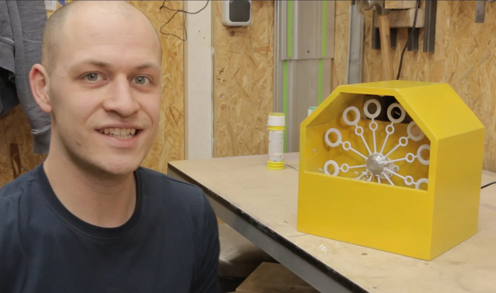 Lots of bubbles! How to make a bubble machine — The Practical Engineer