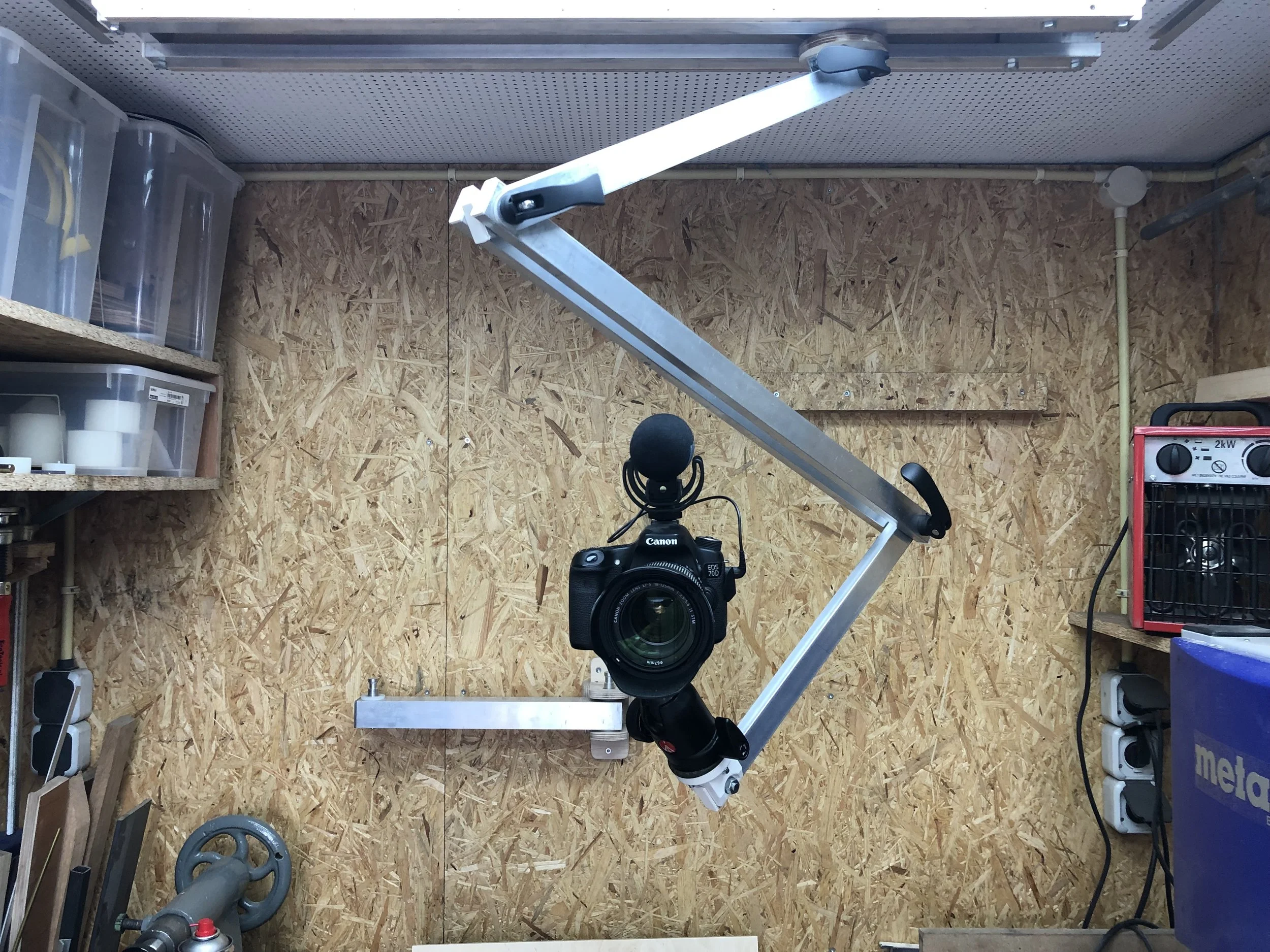 Making an extendable camera arm — The Practical Engineer