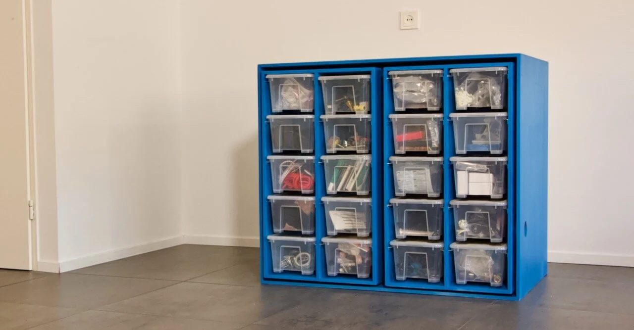 Super efficient storage cabinet with a hidden layer