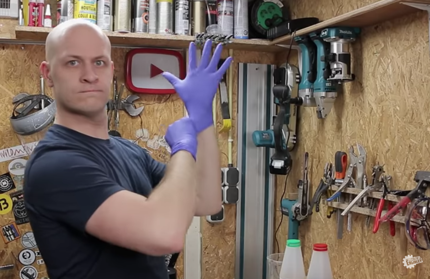 Fragiel paars Bulk PU rubber gieten, hoe doe je dat? — The Practical Engineer