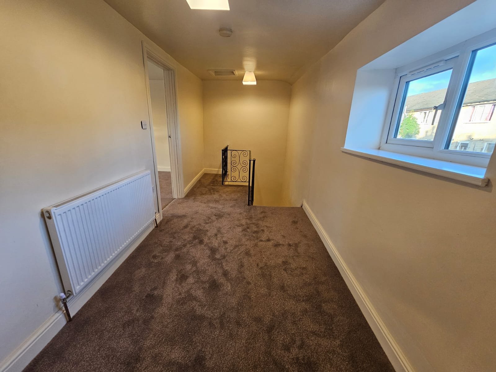 WhatsApp Image 2025-12-03 at 14.48.42_2eb24c6a.jpg