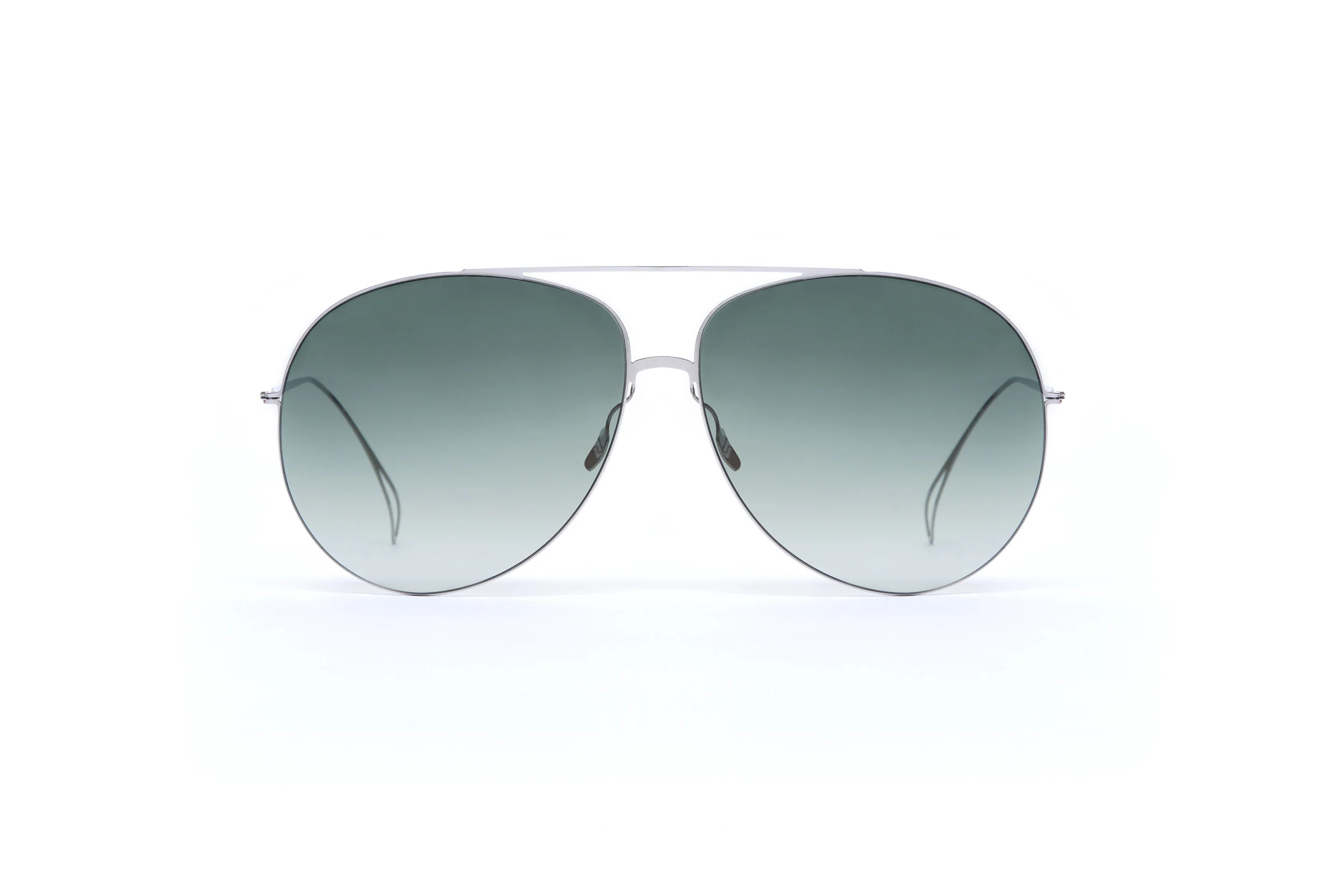haffmans_neumeister_curtiss_silver_amazon_gradient_ultralight_sunglasses_front_102480.jpg