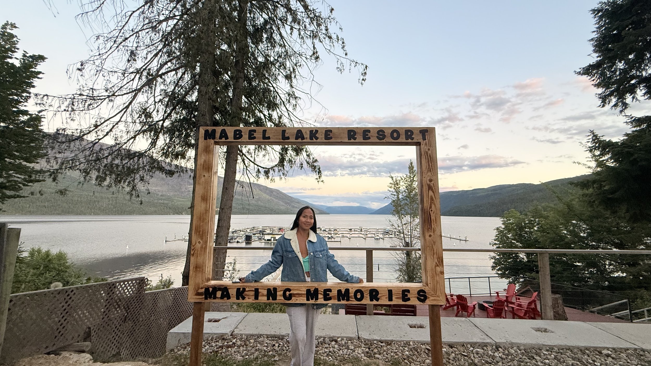 Mabel Lake Resort and Marina