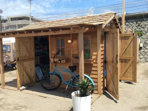 cedarshed-beach-house-japan_large-compressor.jpeg