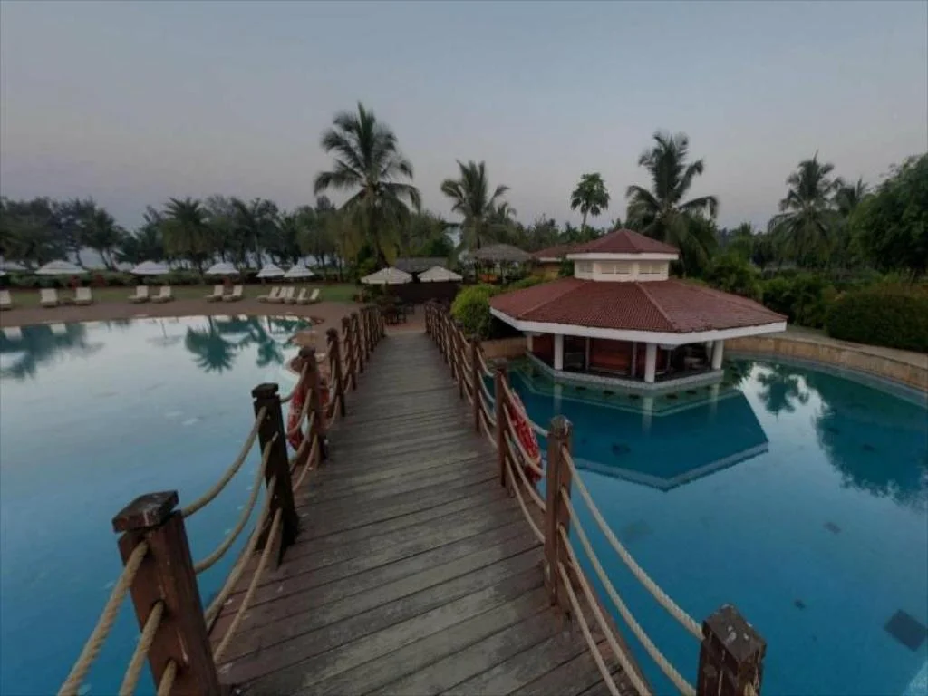 The pool at LaLiT Golf & Spa Resort, Goa, India