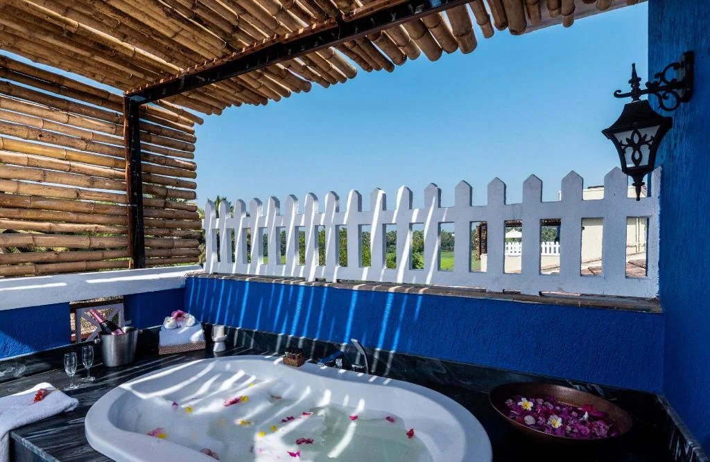 Private jacuzzi at Beleza By The Beach Resort, Goa, India