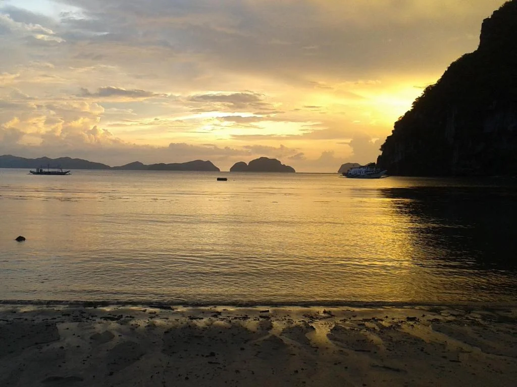 Mina Grande Beach Cottages, El Nido, Palawan, Philippines