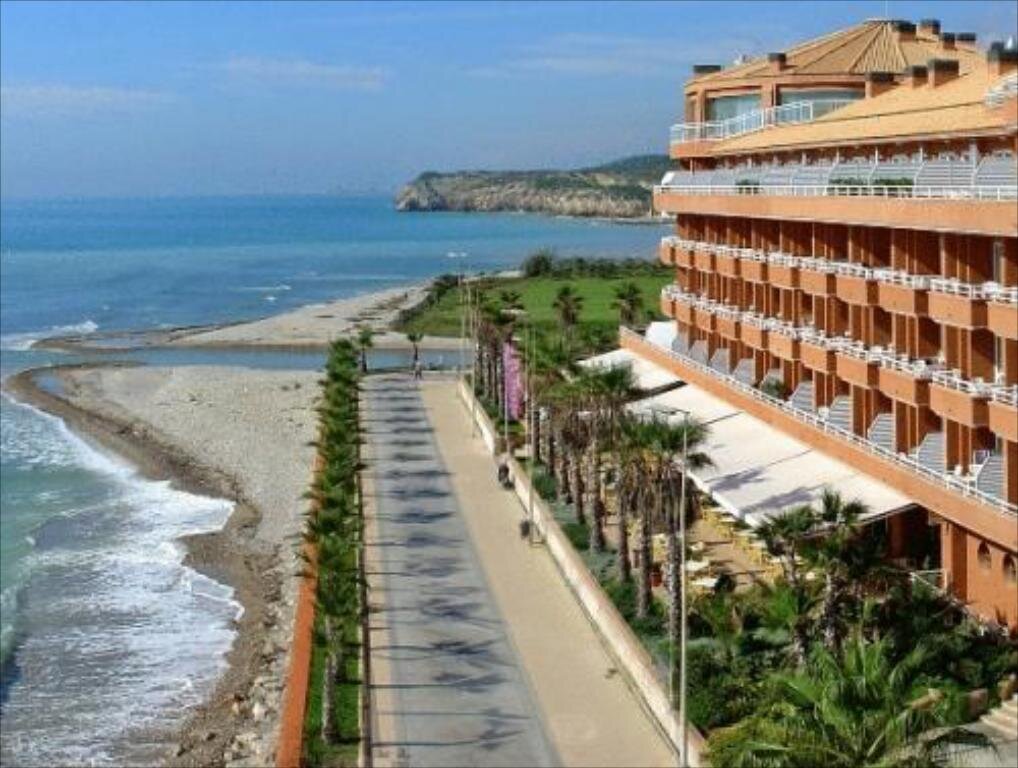 Top Beach Resorts in Sitges, Spain — Exploratory Glory Travel Blog