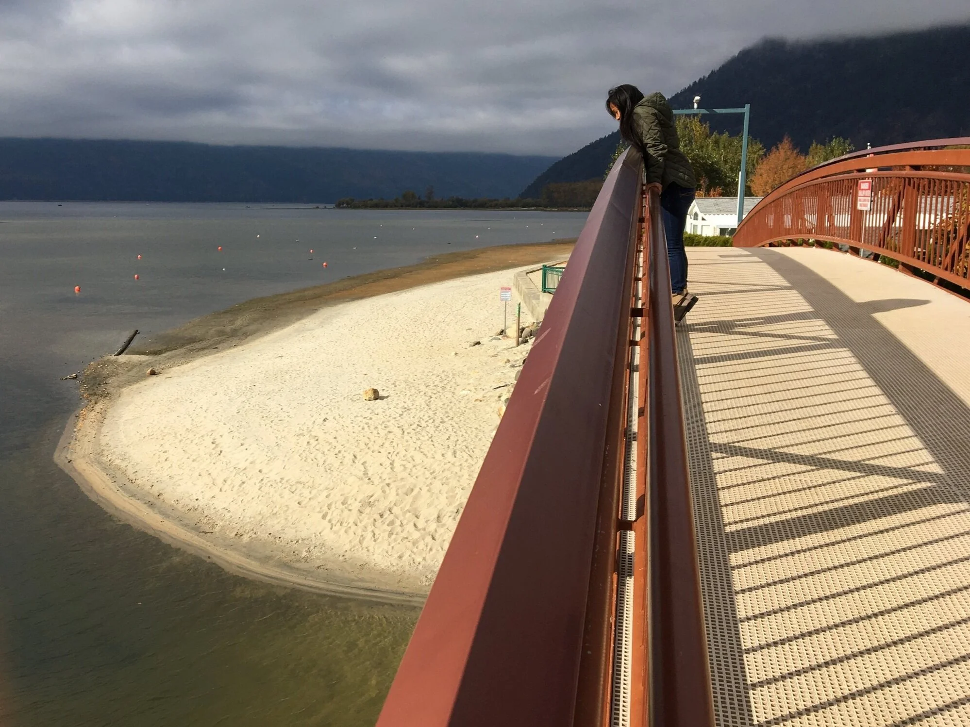 Sicamous Beach Park (Silver Sands)