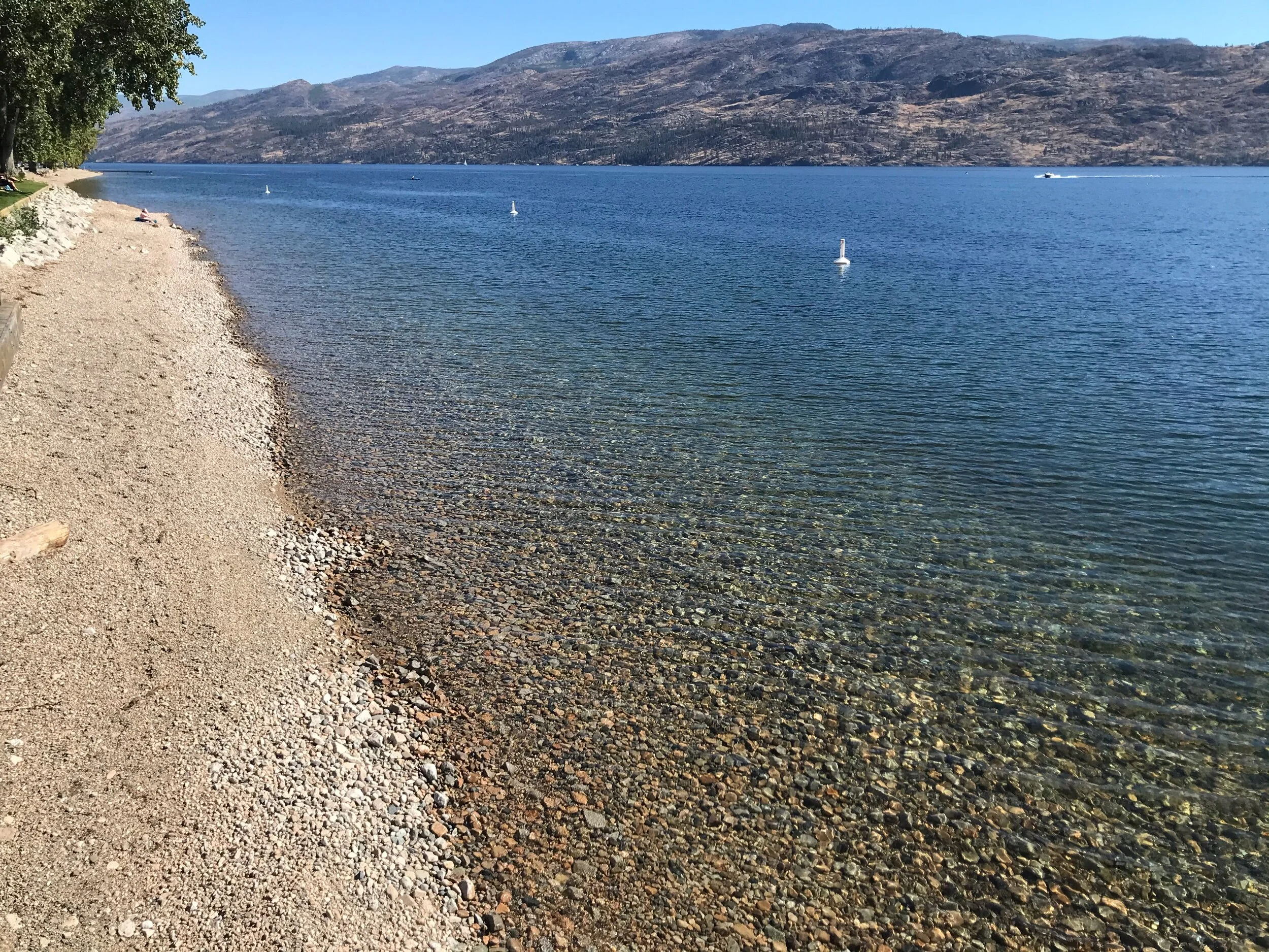 Guide To Travel Peachland Exploratory Glory Travel Blog Tinyhouse Living Travel Deals