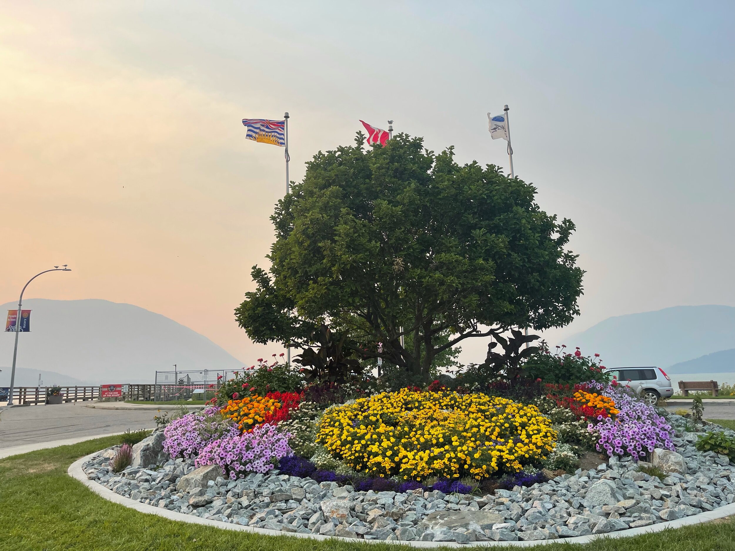 Guide to Travel Salmon Arm, British Columbia — Exploratory Glory Travel