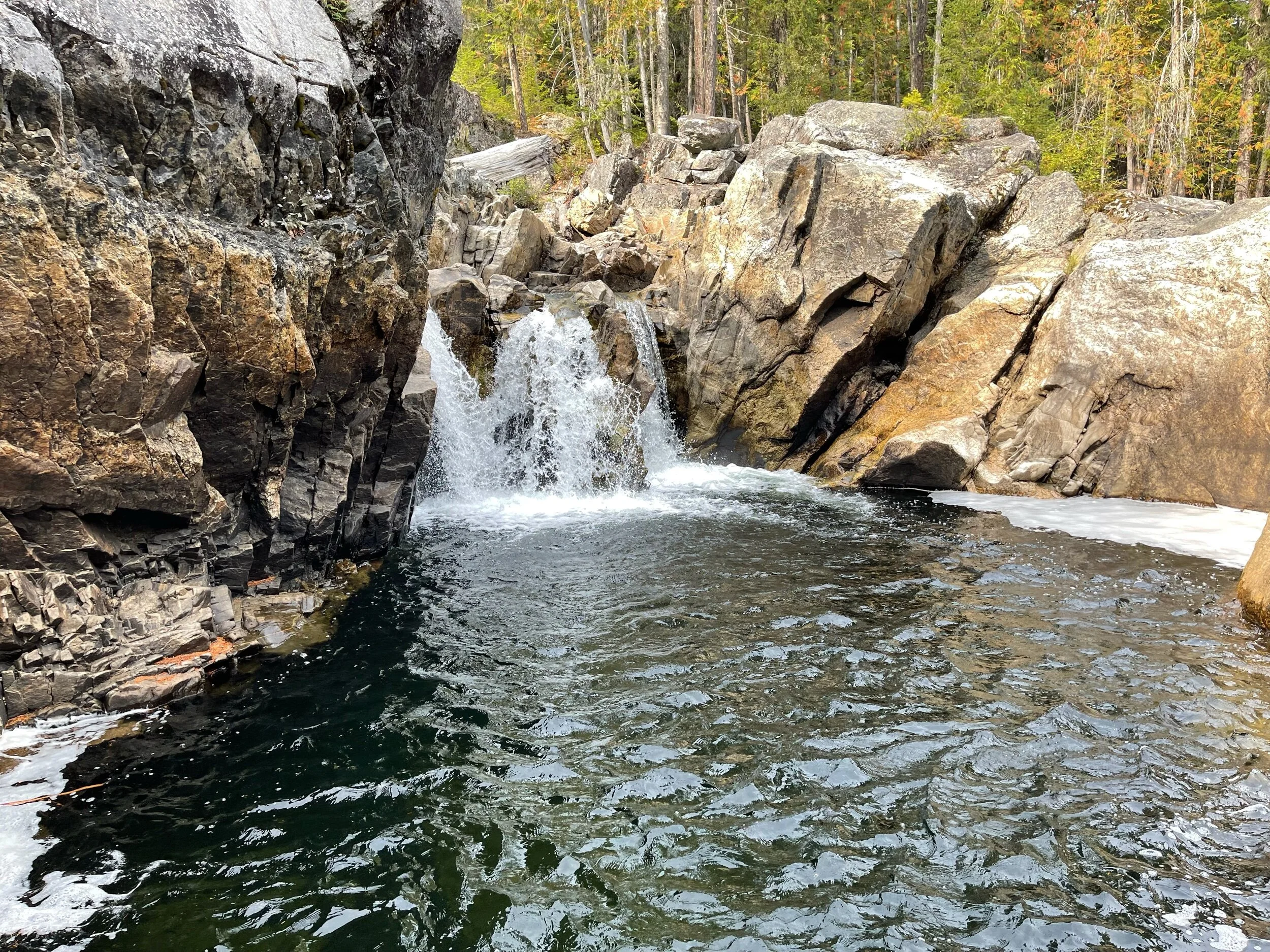 Albas Falls
