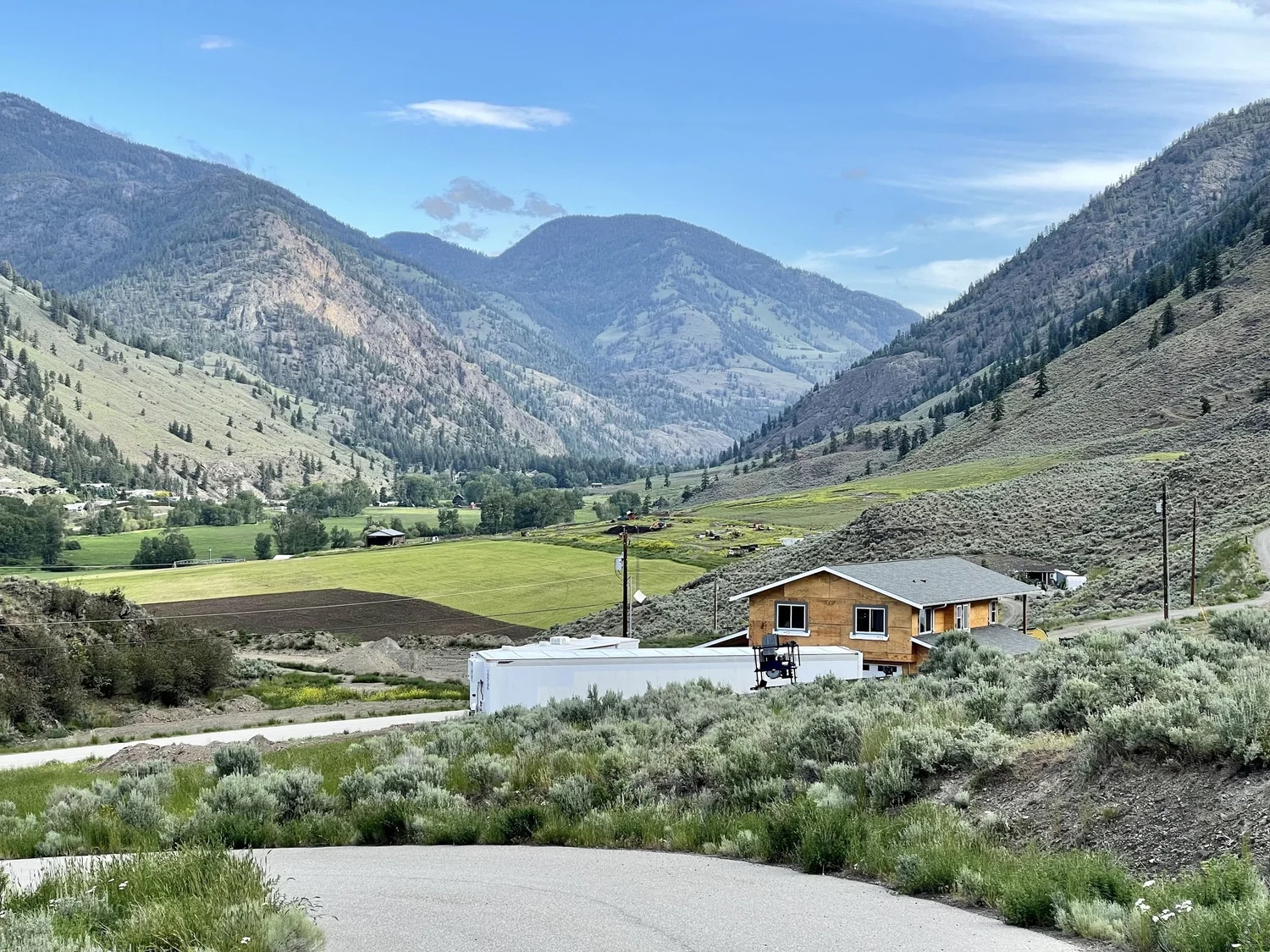 Keremeos Lower Tower Trail (Pincushion Trailhead) — Exploratory Glory