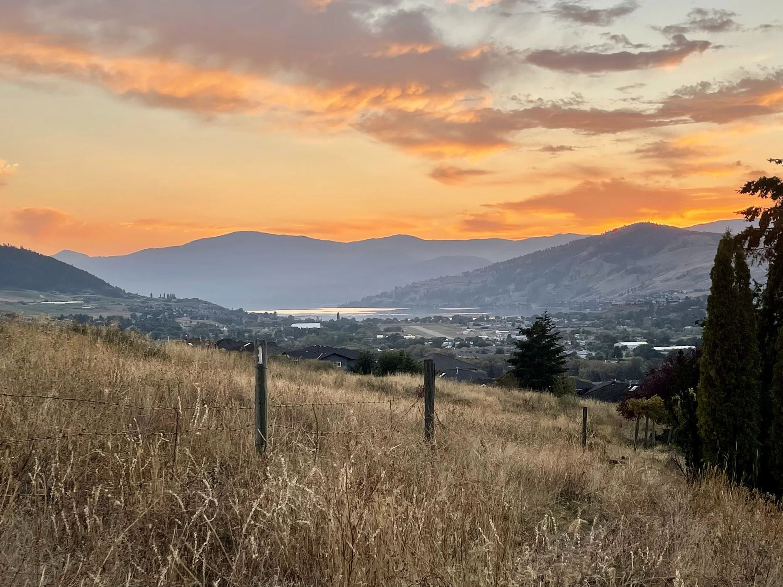 Guide to Travel Vernon, British Columbia