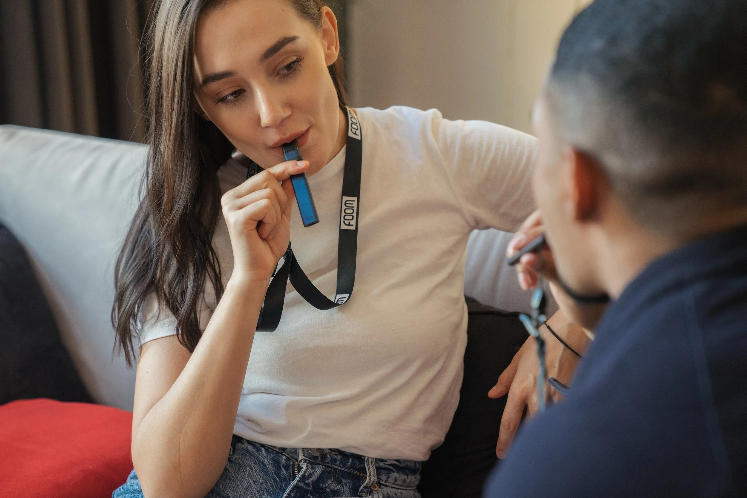 A Guide to Vaping Regulations in Popular Travel Destinations