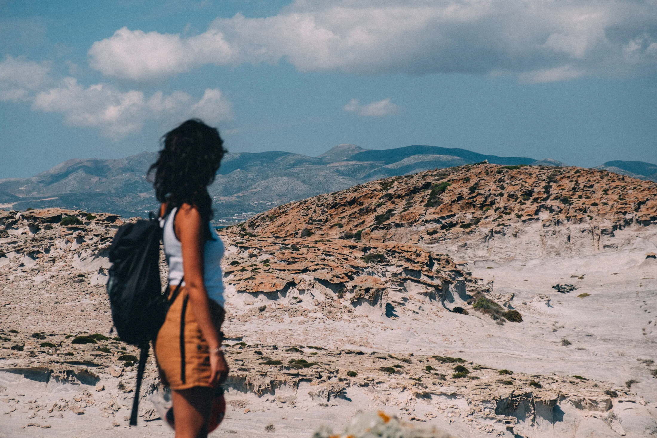 6 Tips For Embracing the Freedom and Joy of Exploring and Traveling Alone
