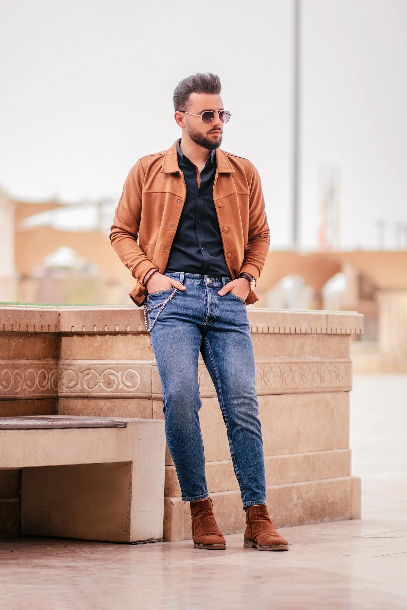 Weekend Getaway Fashion: 5 Effortless Outfits for Short Trips for Men