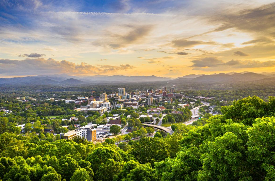 Small Town Glory: Discovering Hidden Gems in North Carolina's Sports and Travel Landscape