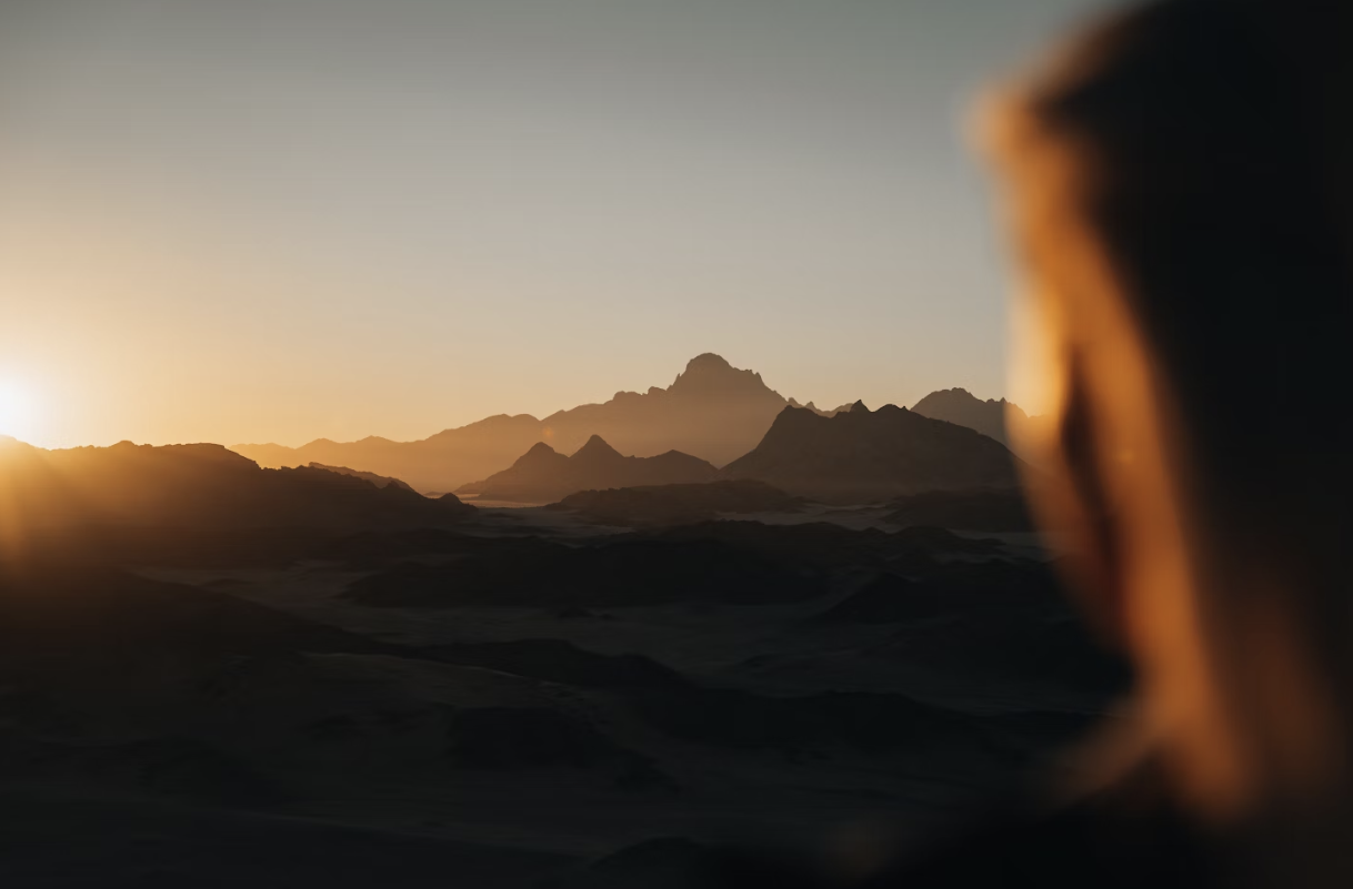 The Explorer's Guide: Tips and Tricks for Exploring the World