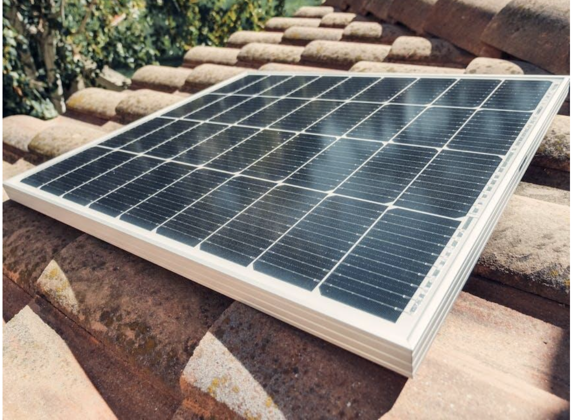 The Benefits of Using a Hybrid Inverter Solar for Your Solar System