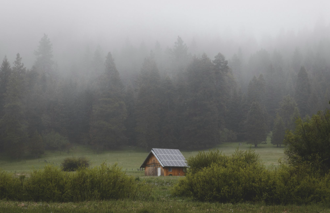 Live Off the Grid: Explore Sustainable Off-Grid Homes &amp; Property Options