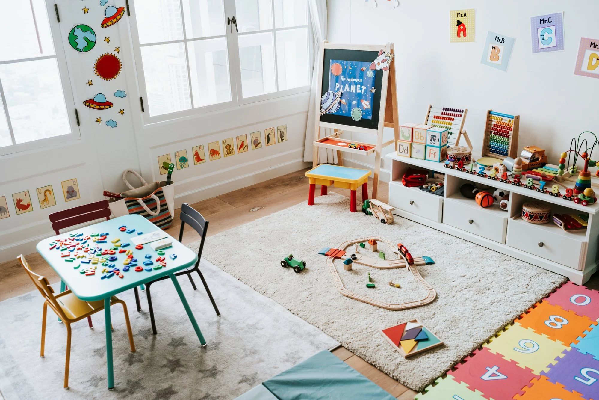 What Makes A Childcare Facility Stand Out: 3 Key Features To Look For