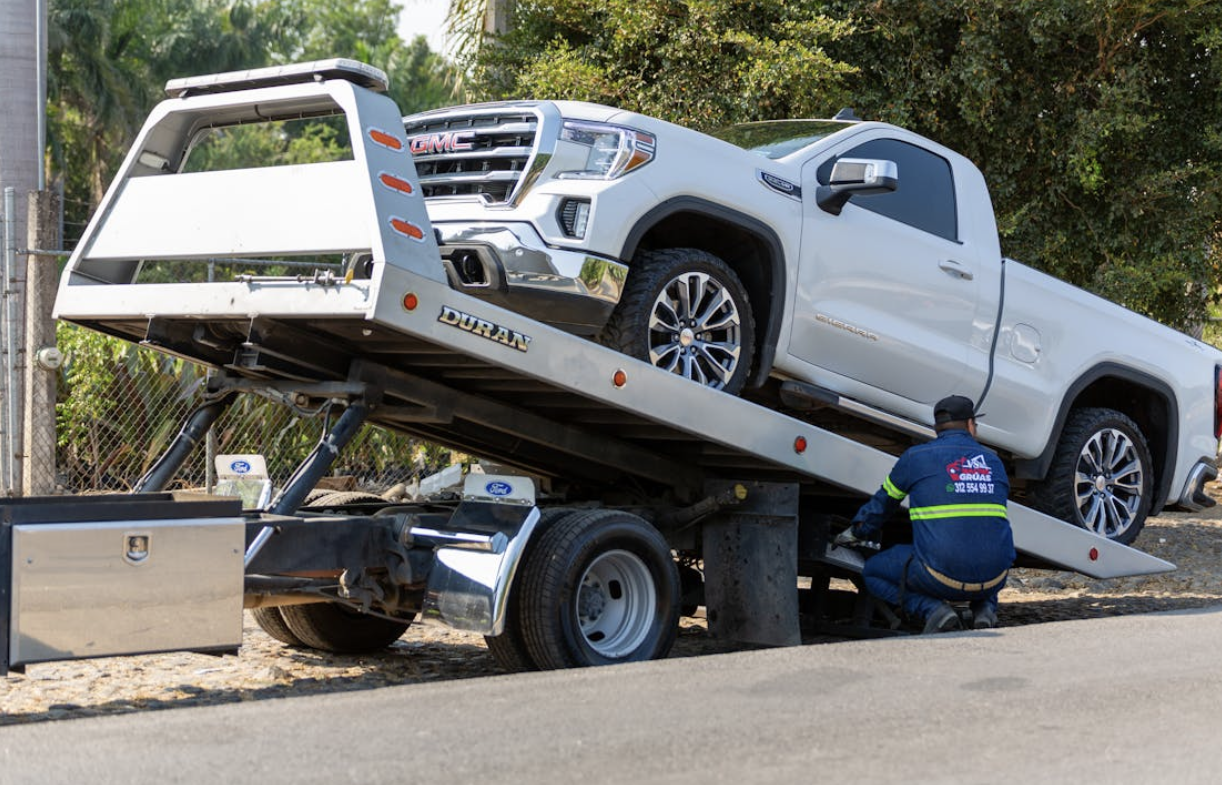 Save Time and Money: The Convenience of Car Transportation Services