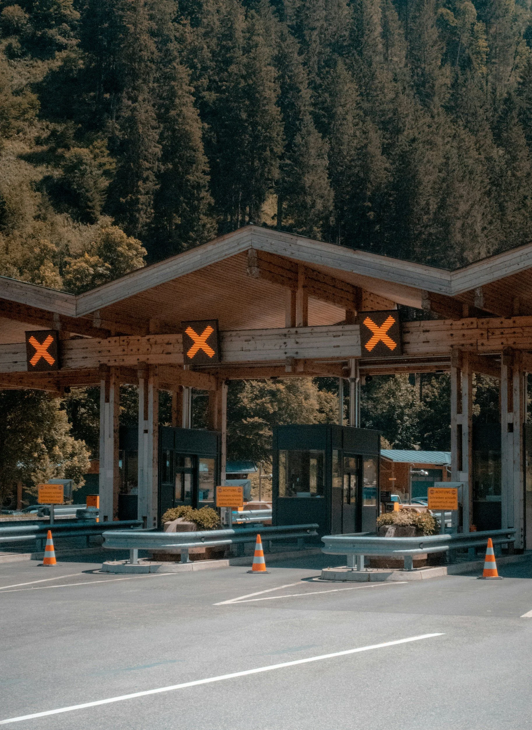 Streamline Fleet Management: The Rise of B2B Toll Badges for Highways