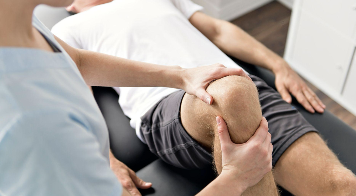 How Can Athletes Optimize Their Performance Through Physiotherapy?