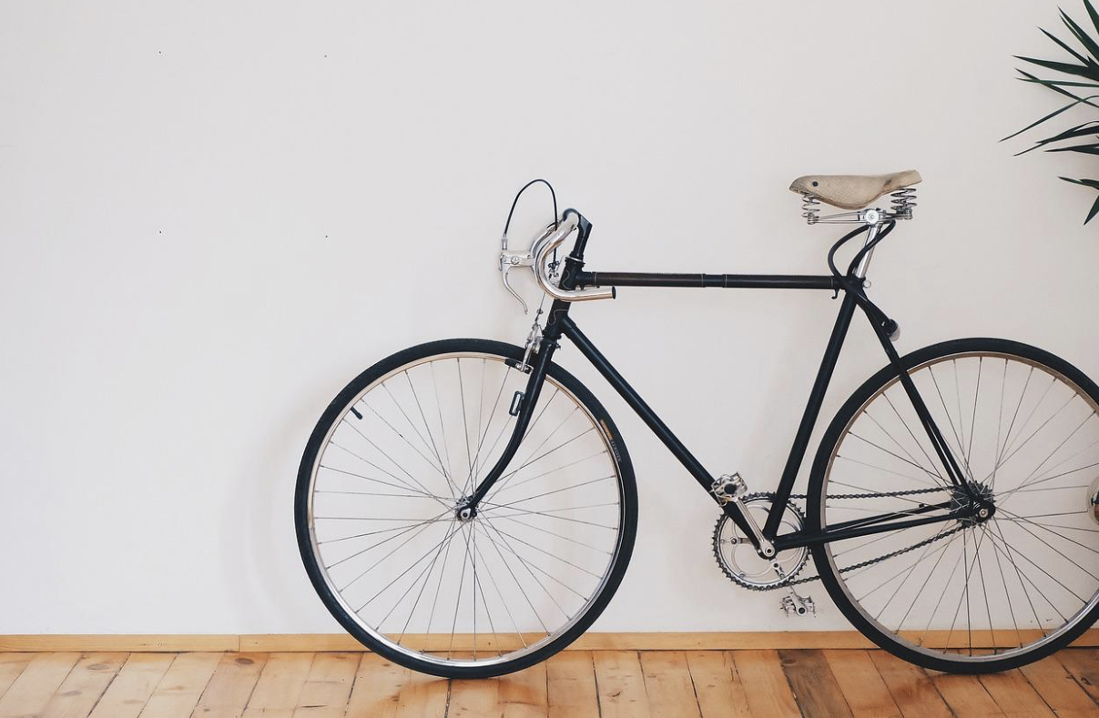 Renting a Bike: 6 Key Facts Worth Understanding