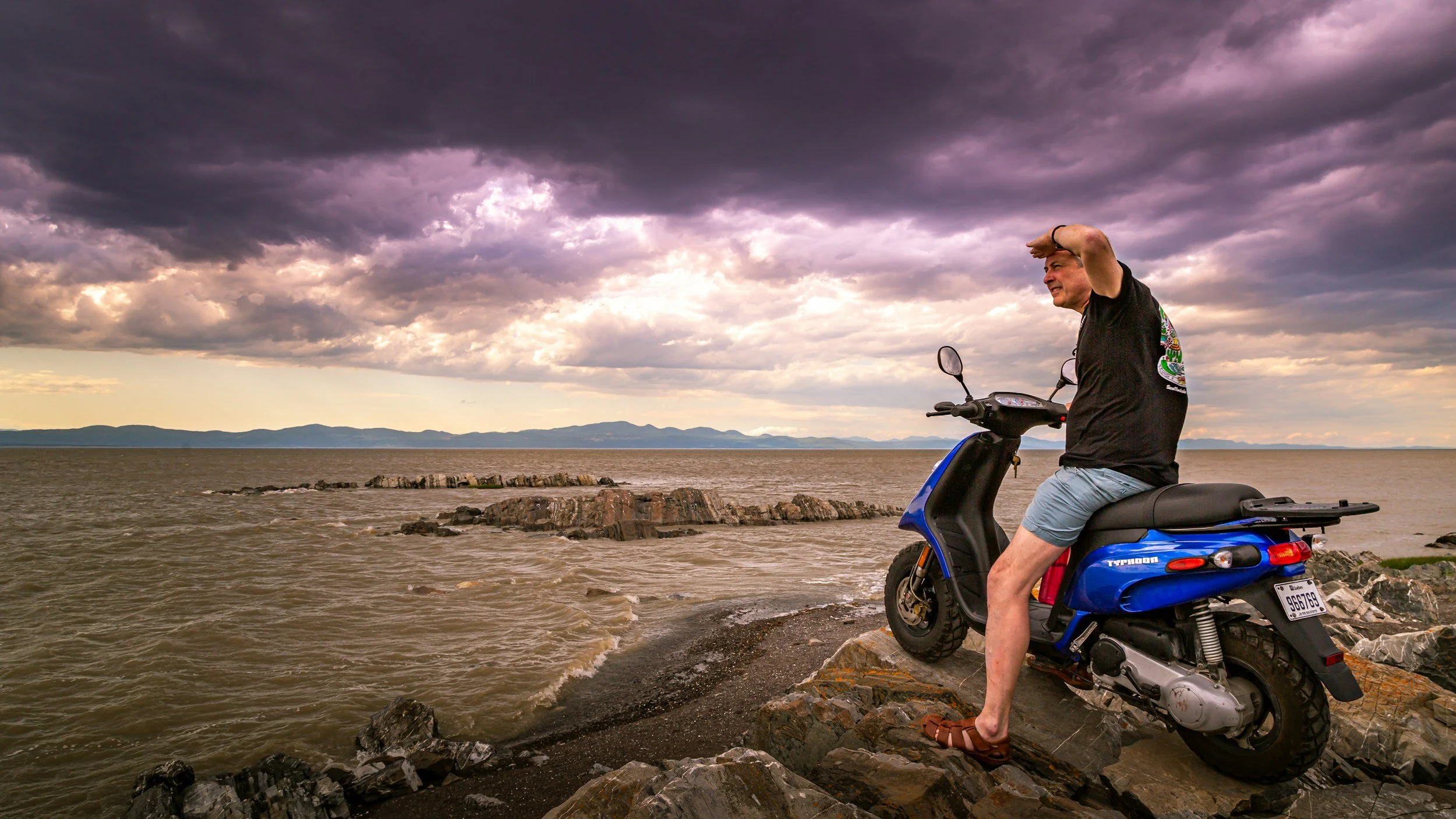 Can You Ride a Motorcycle or Scooter if a Car Licence Is Suspended?