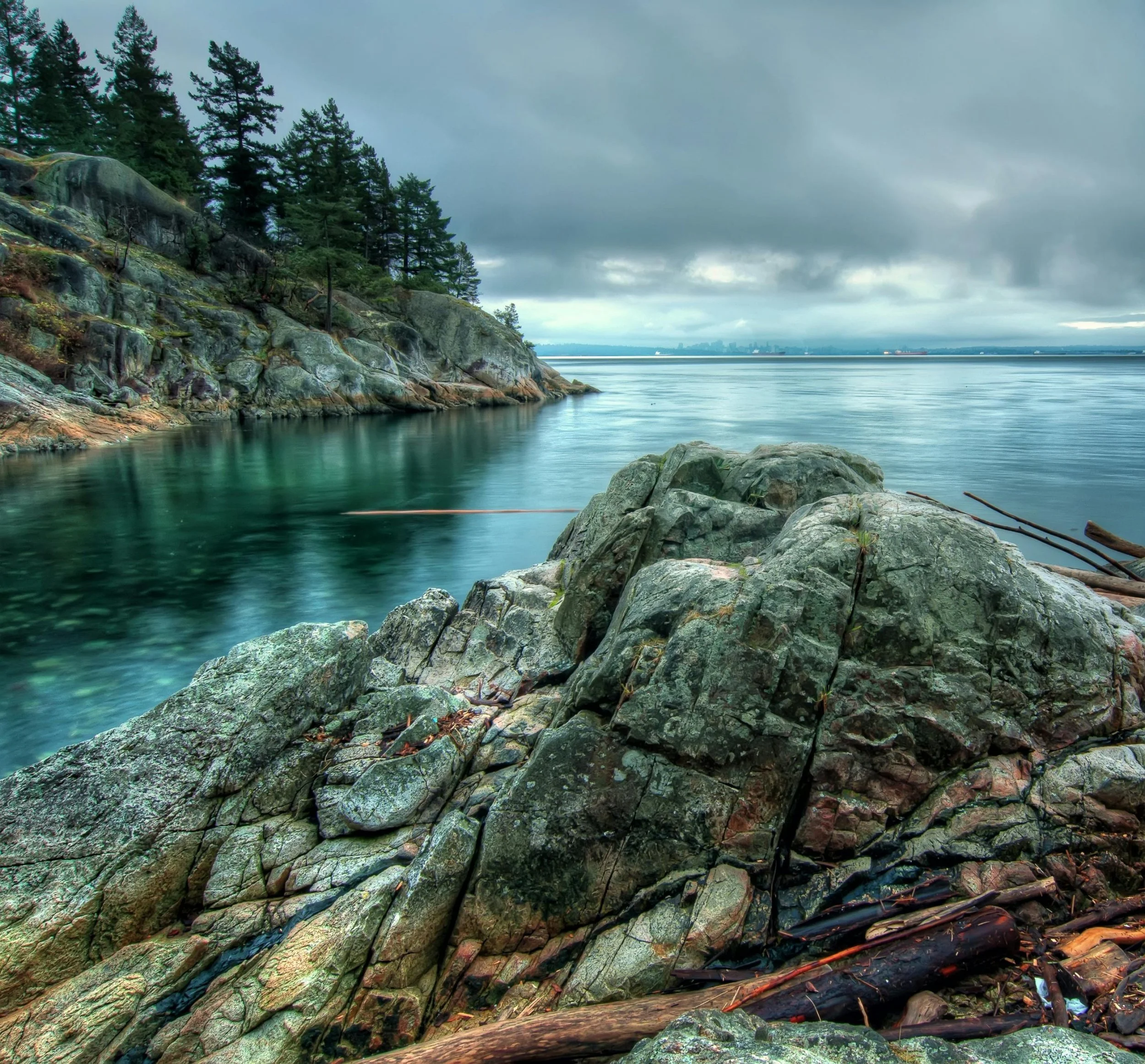 Hidden Coastal Gems: Discovering Underrated Beautiful Cities by the Sea