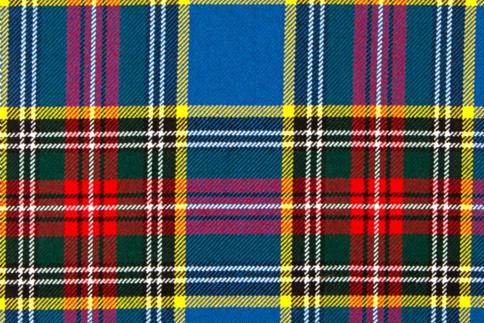 When did the Scots start wearing Macbeth tartan