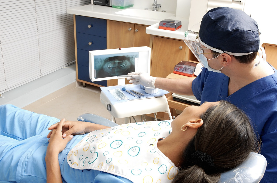 How Dental Assistant Certification Programs Can Boost Your Job Prospects