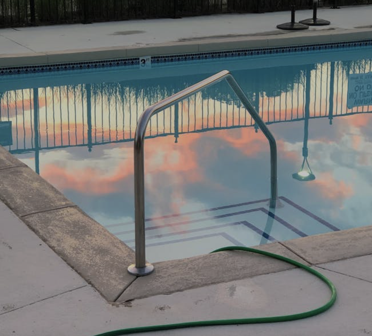 7 Important Pool Cleaning Tips for Homeowners