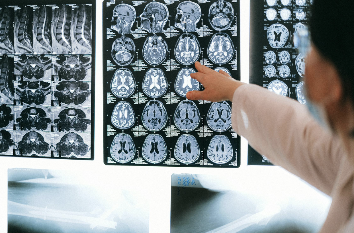 From Consultation to Recovery: What to Expect When Visiting a Neurosurgeon