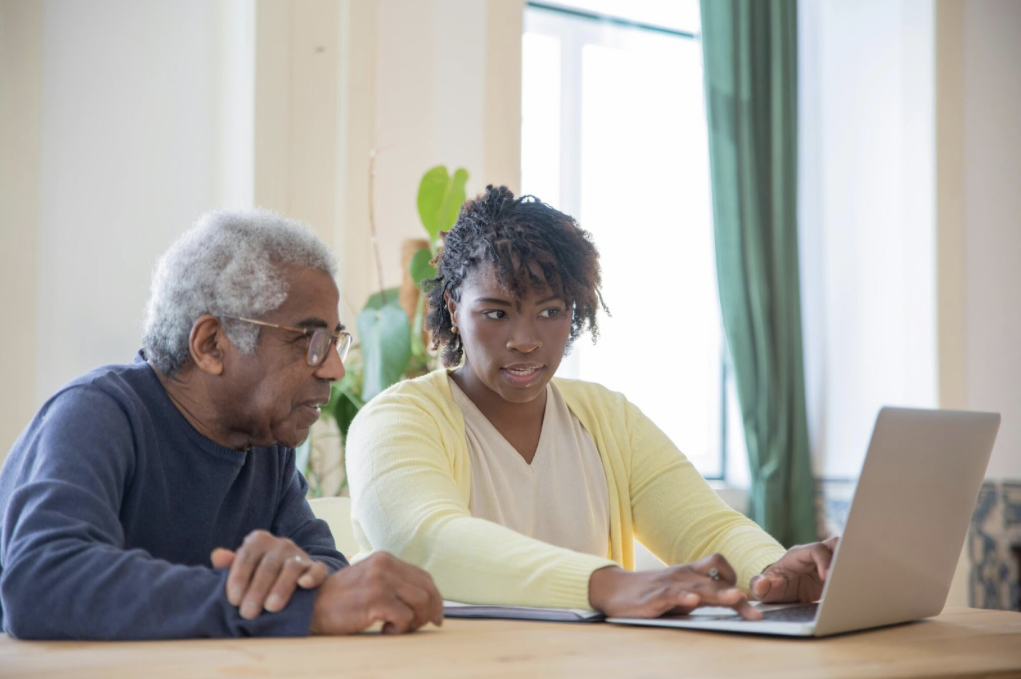 The Benefits of Hiring a Certified Home Health Aide for Elderly Care