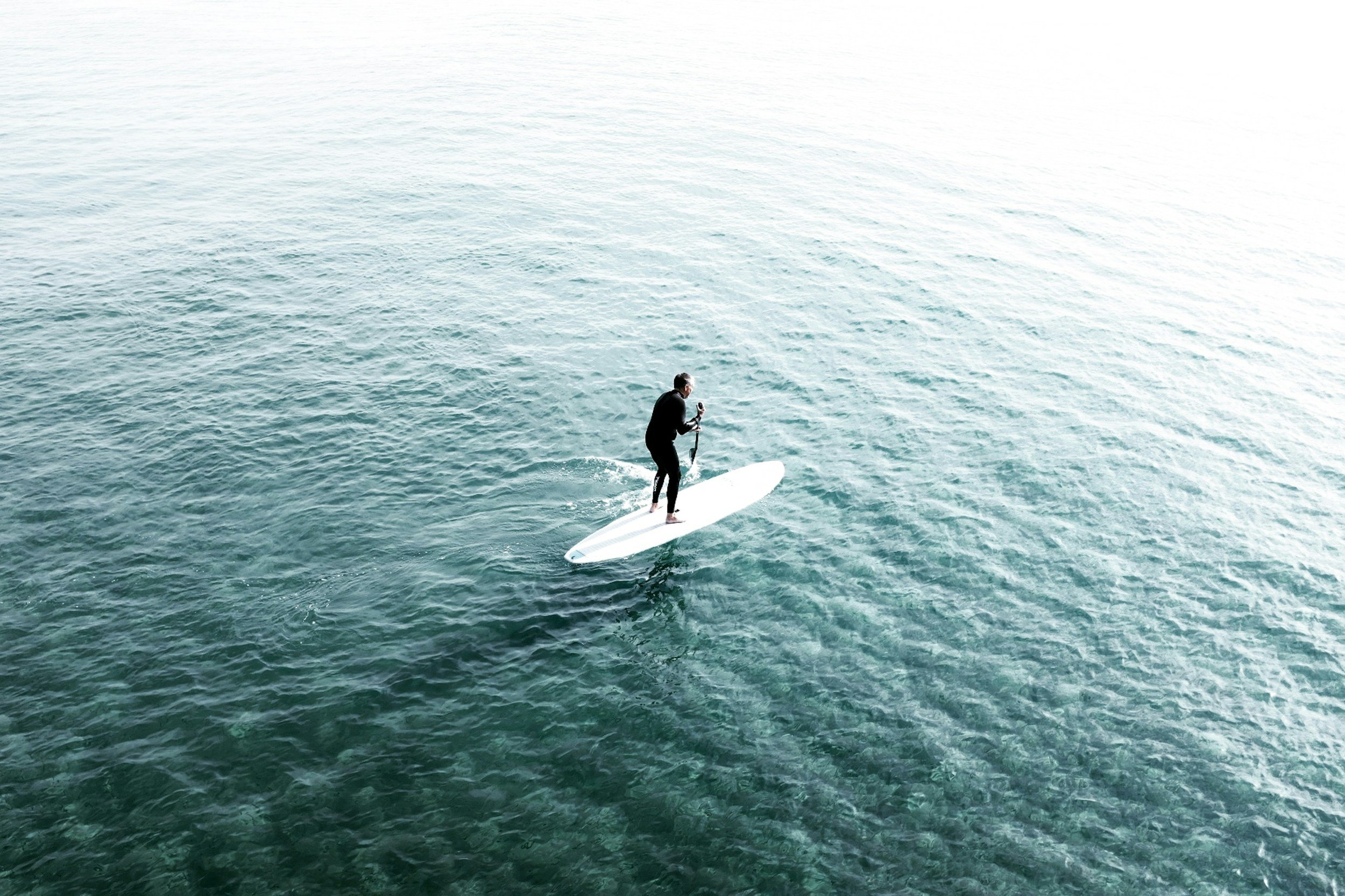 Practical Tips to Follow to Help You Enjoy Paddle Boarding