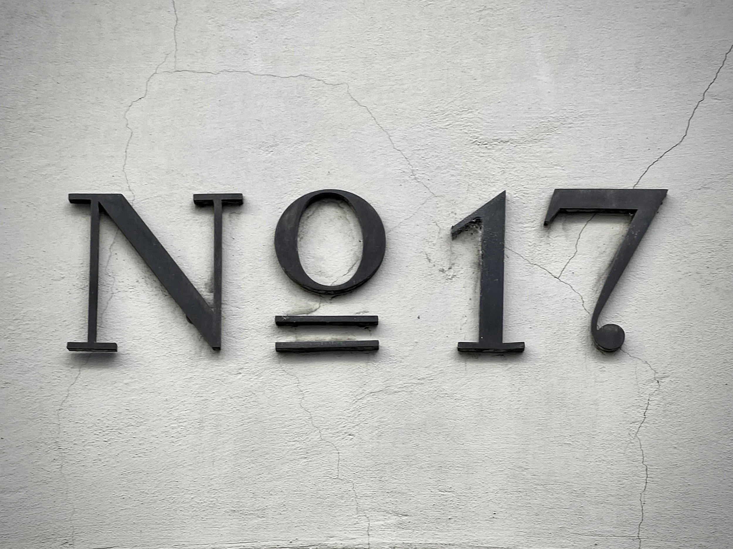 Unique House Number Signs: Personalising Your Home's Exterior