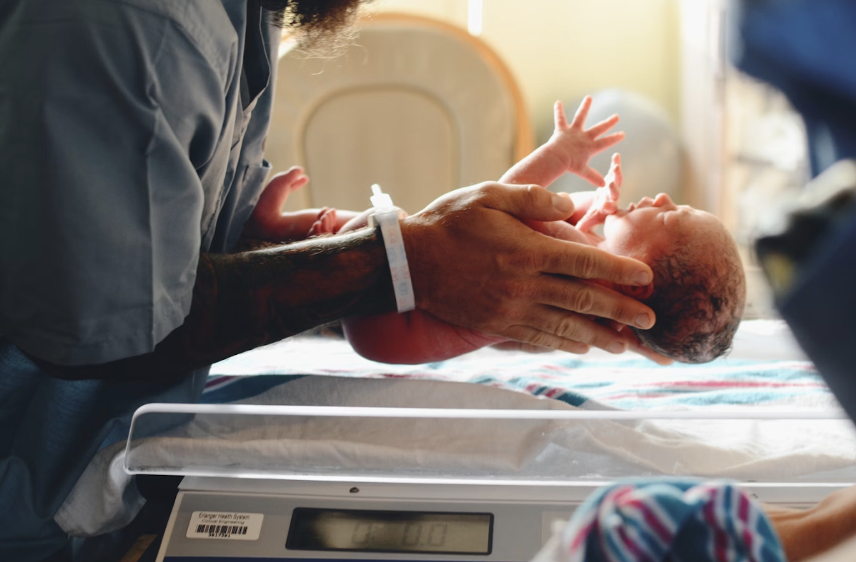 Birth Injuries or Birth Defects? A Parent’s Guide to Identifying and Addressing Each